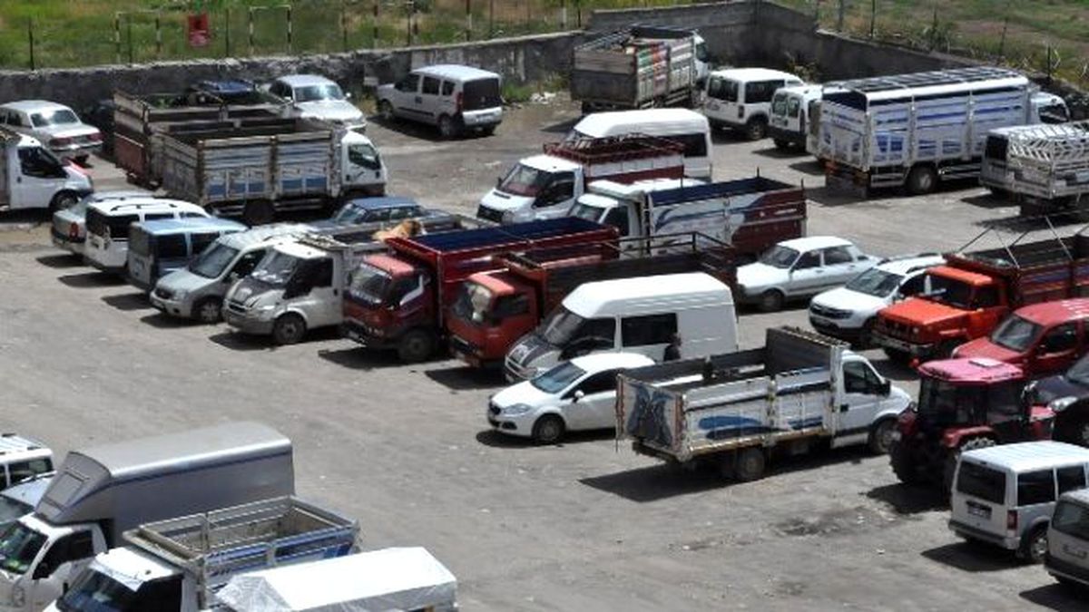 Kars\'ta Trafiğe Kayıtlı Araç Sayısı 42 Bin 448 Oldu