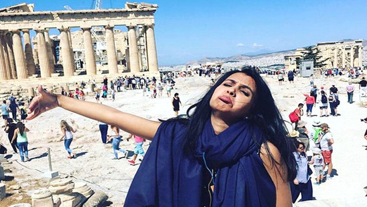 Kocası Vize Alamayınca Balayına Yalnız Gitti