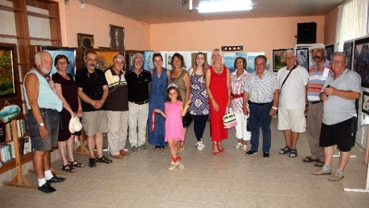 Renklerim ve Kadrajım Sergisi Açıldı