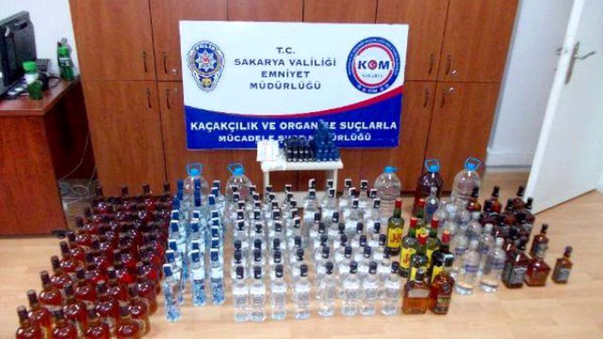 Sakarya\'da Sahte İçki Operasyonu