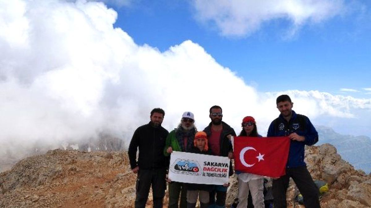 Sakaryalı Minik Dağcıdan Çifte Zafer