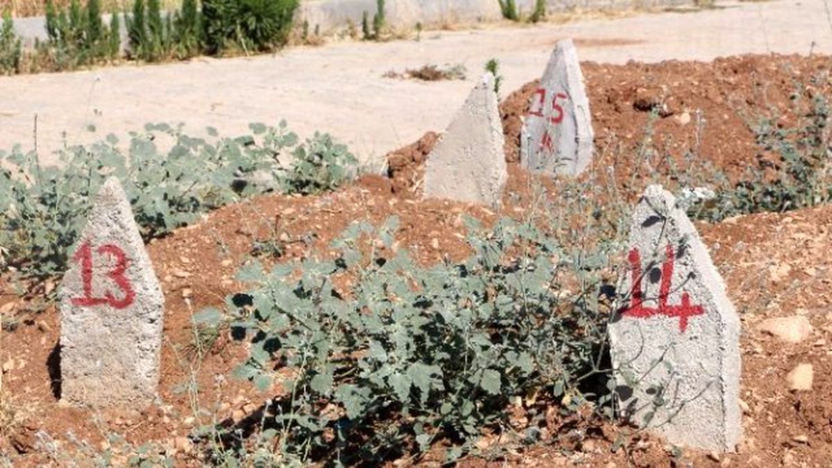 Silopi\'de Sahipsiz Cenazeler Kimsesizler Mezarlığına Gömüldü