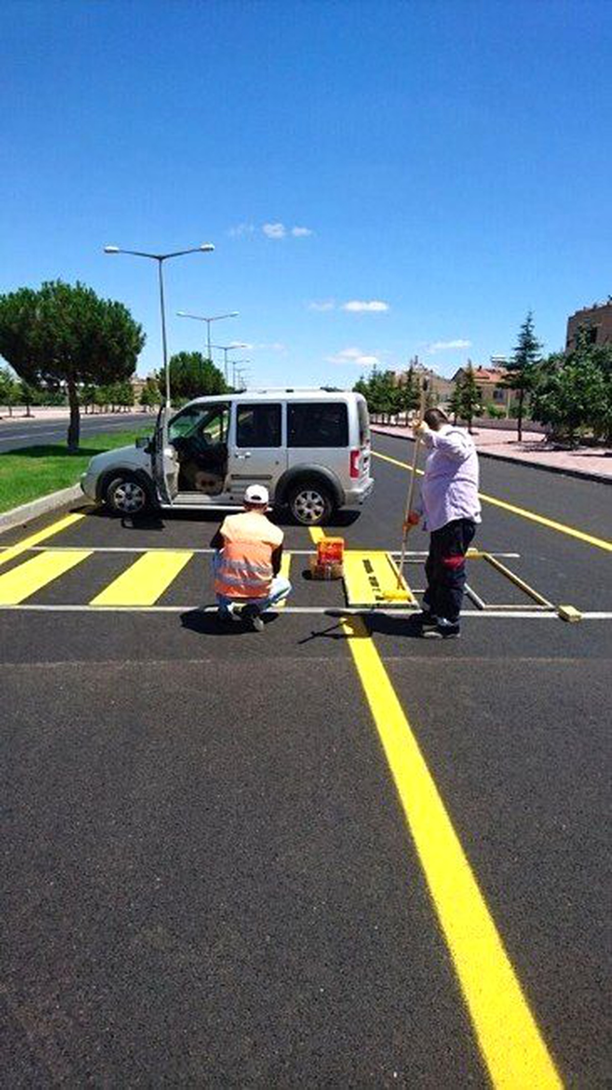 Uçhisar\'da Yaya Geçitleri Çiziliyor