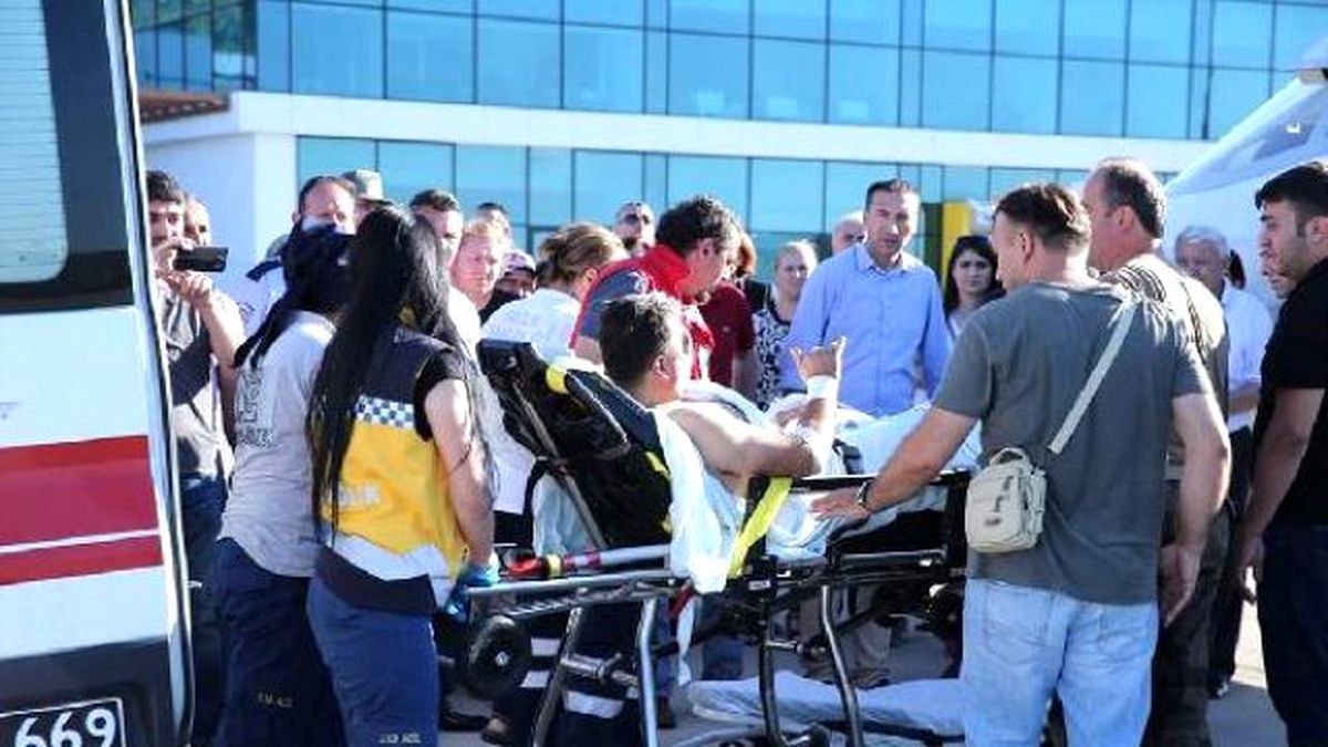 Yaralı Polis Ambulans Uçakla Ankara\'ya Götürüldü