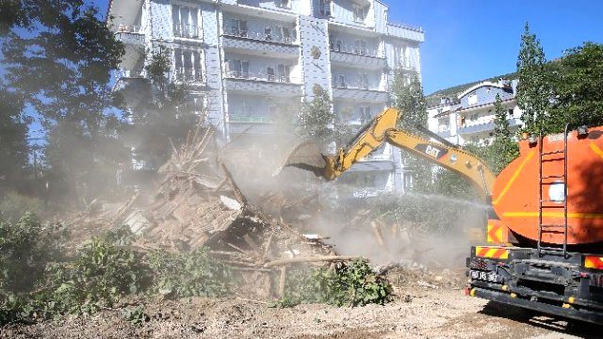 15 Yıl Süren Yol Sorunu Çözüldü