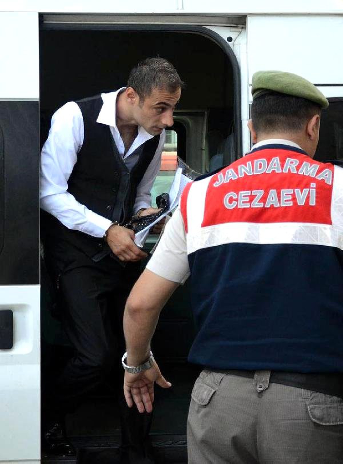 3 Kişiyi Öldüren Sanığa 3 Kez Ömürboyu İstemi
