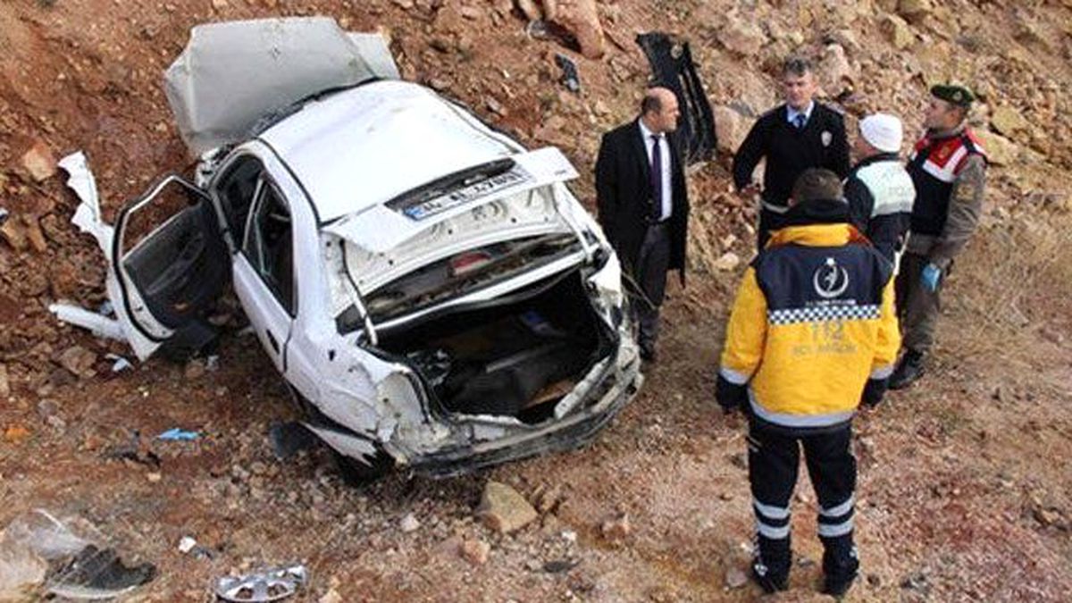 Yozgat - Ankara Yolunda Feci Kaza: 1'i Çocuk 5 Ölü!