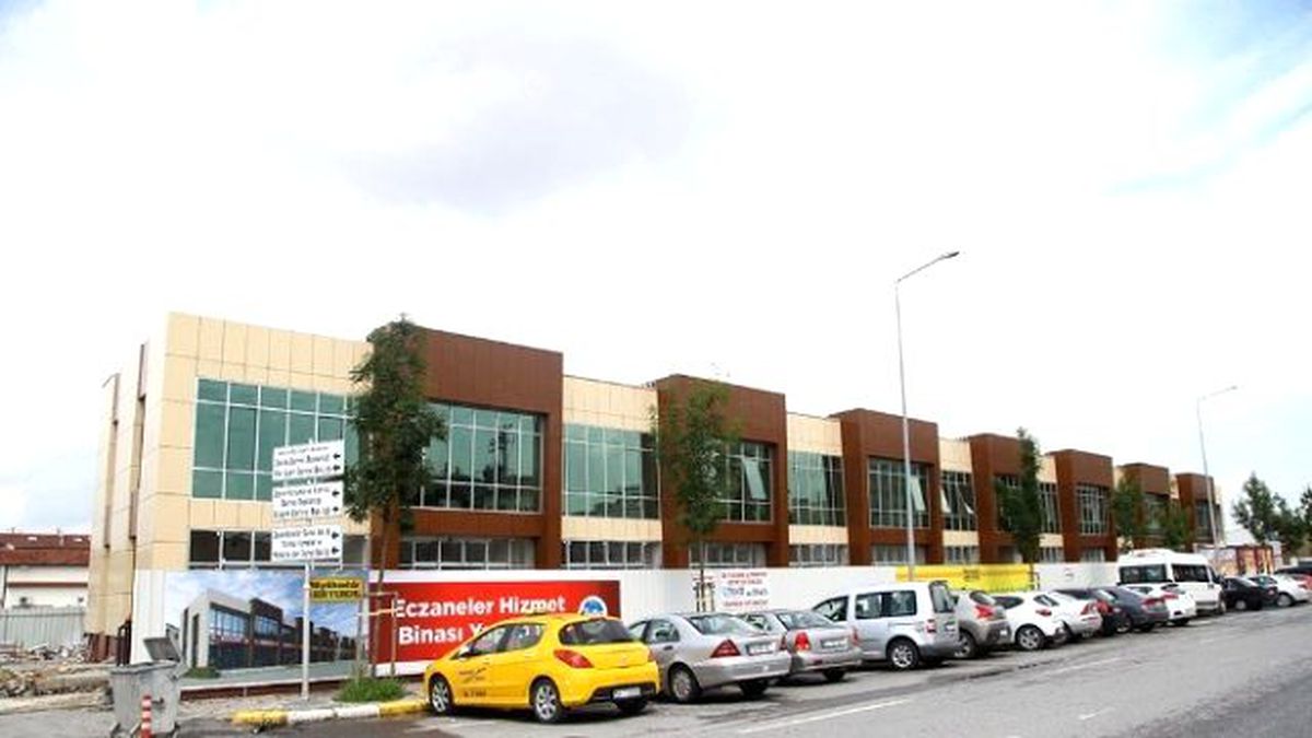 Akom Eylül\'e Hazırlanıyor