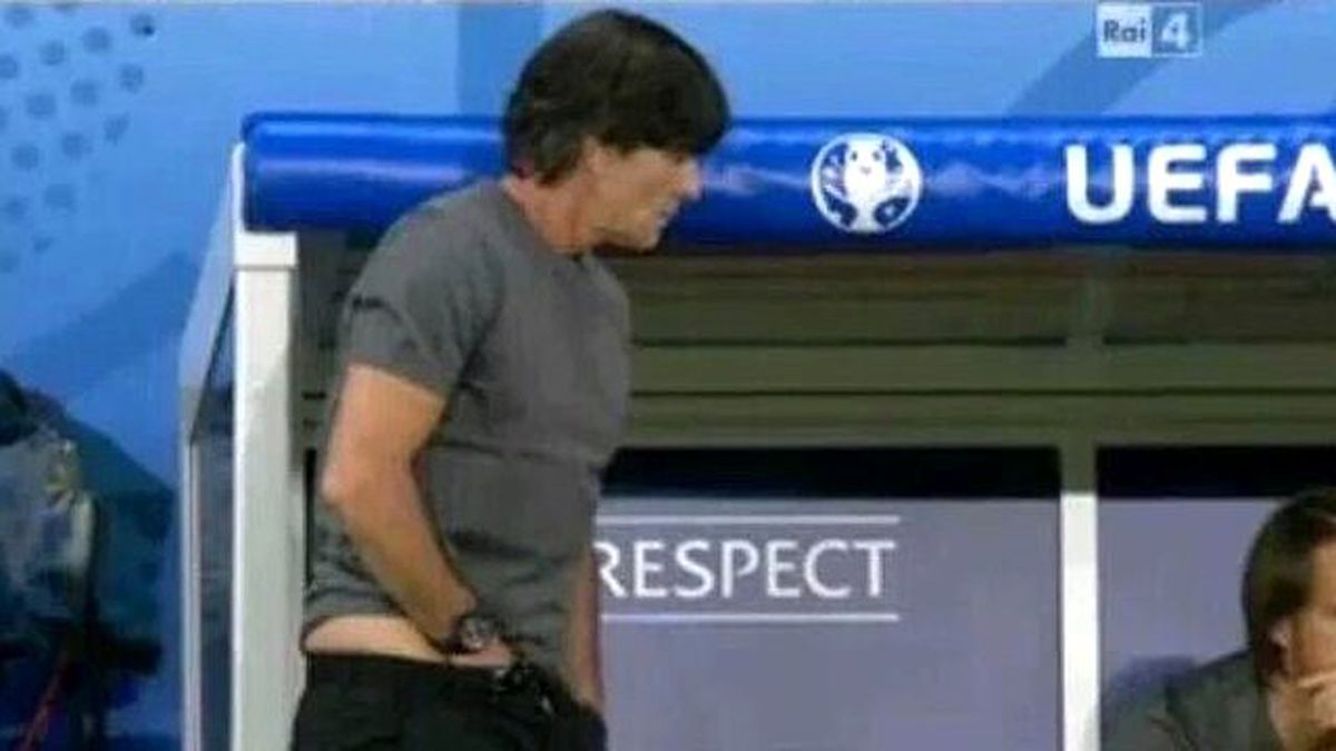 Almanya Futbol Federasyonu, Löw'le Yoluna Devam Etme Kararı Aldı