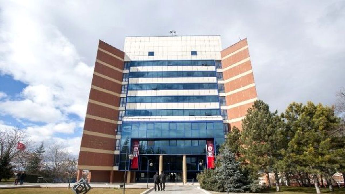 Anadolu Üniversitesi\'nde "Tek Ders Bilgilendirme Toplantısı" Gerçekleştirildi