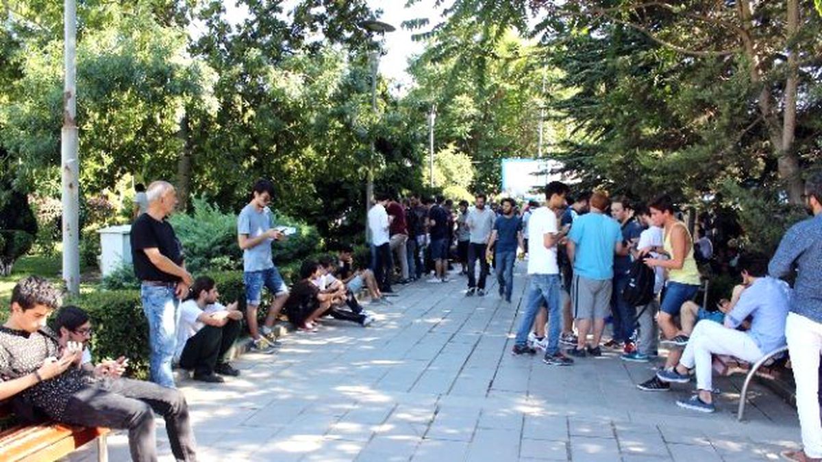 Başkent'te Pokemon Çılgınlığı