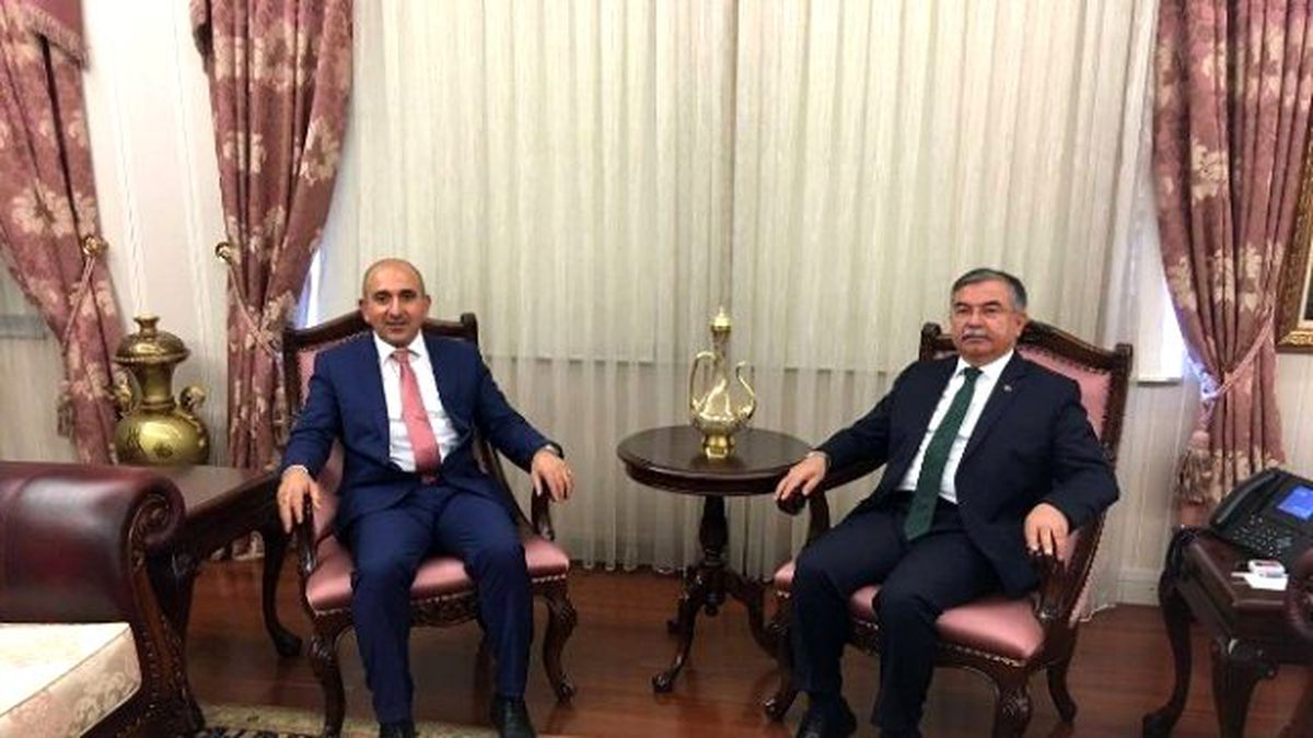 Belediye Başkanı Kara, Bakanlar ile Görüştü