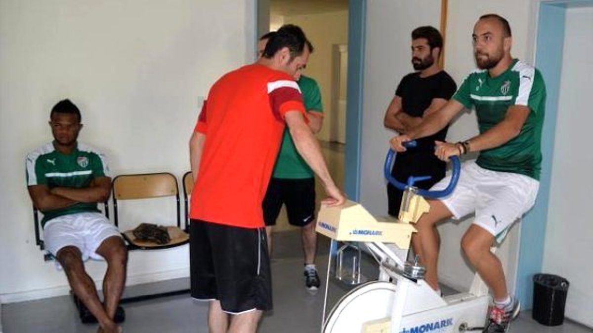 Bursaspor, Uludağ Üniversitesi\'nde Testten Geçiyor