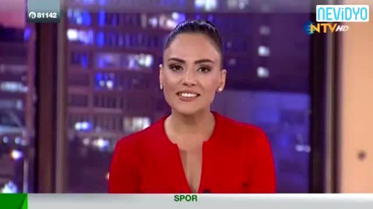Canlı Yayında Pokemon Kazası