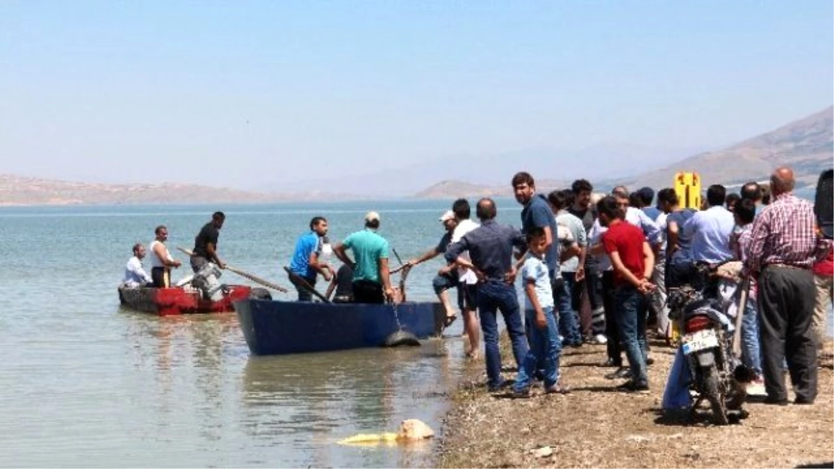 Elazığ\'da Balık Tutmak İsteyen 2 Genç Boğuldu