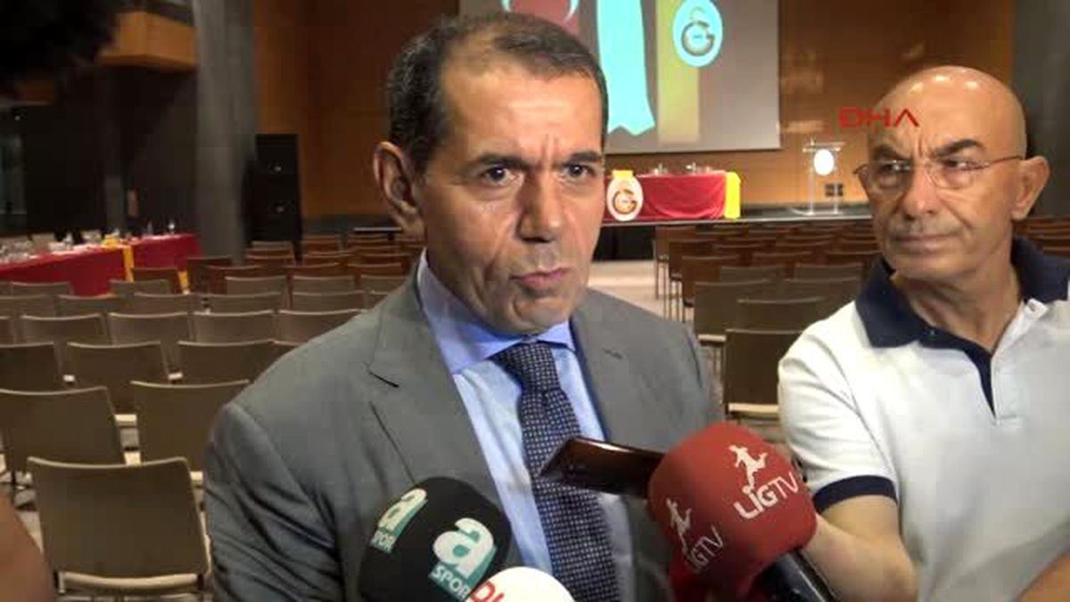 Galatasaray Başkanı Özbek Galatasaray\'ın Borç Yükünü Azaltmak İçin Projeler Ürettik