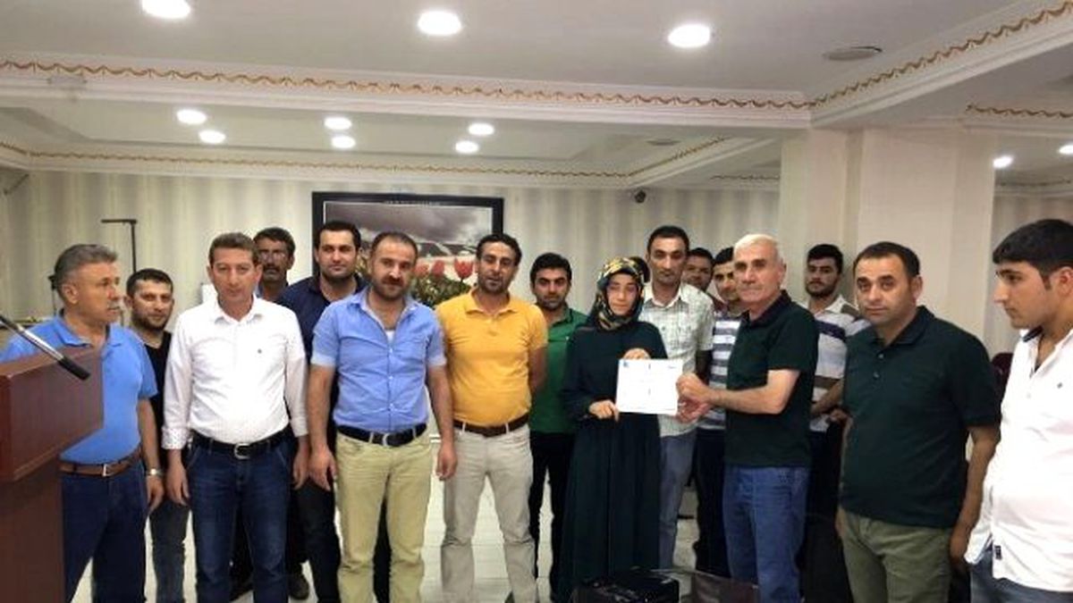 Girişimci Gençlere Sertifikaları Verildi