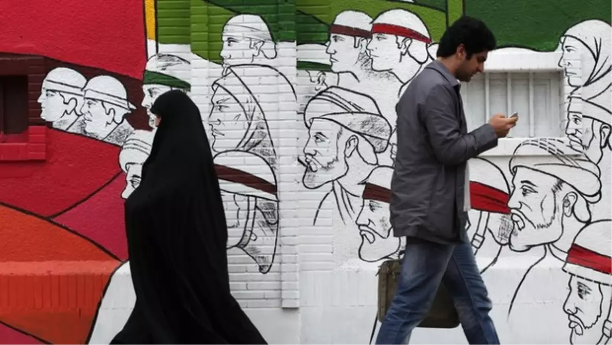 İran\'da Cep Telefonundan \'Muta Nikahı\'