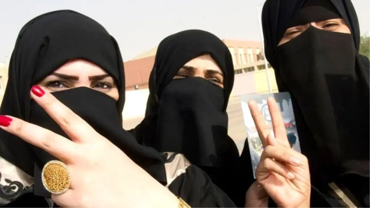 İran\'da Mobil Uygulama Üzerinden Muta Nikahı Sistemi Kurdular