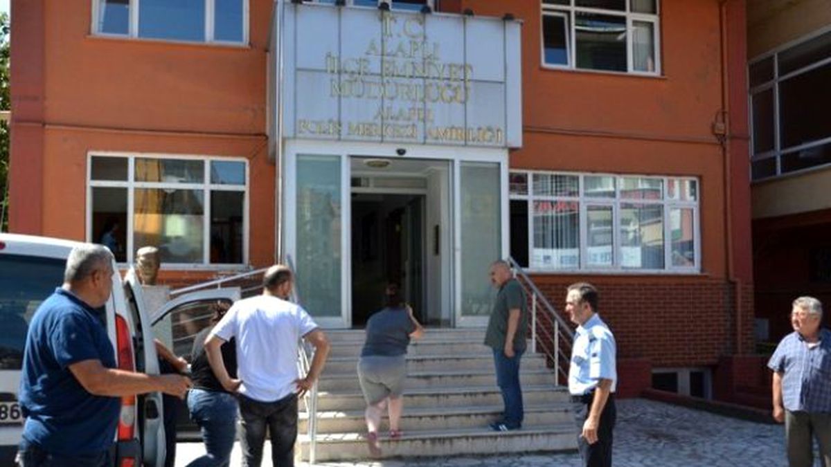Kadın Sahte Para Çetesi Polise Yakalandı