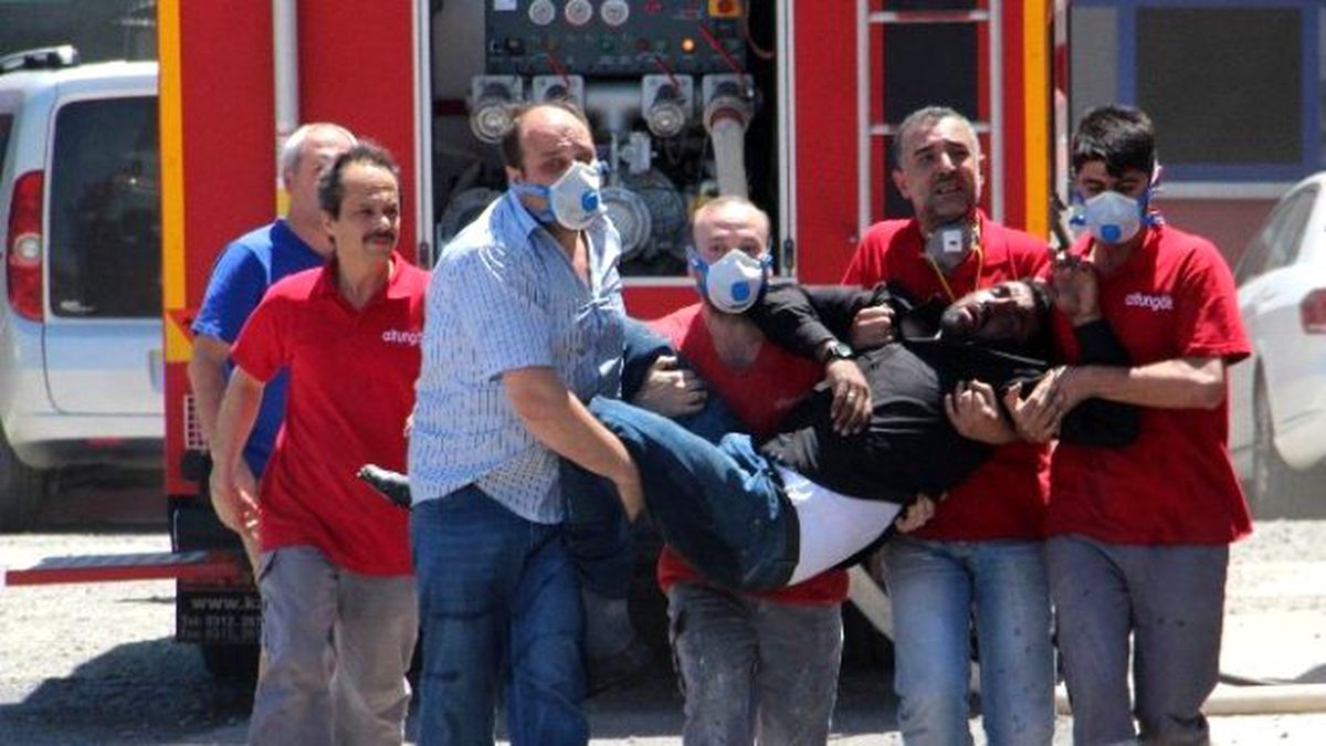 Mobilya Fabrikasında Korkutan Yangın
