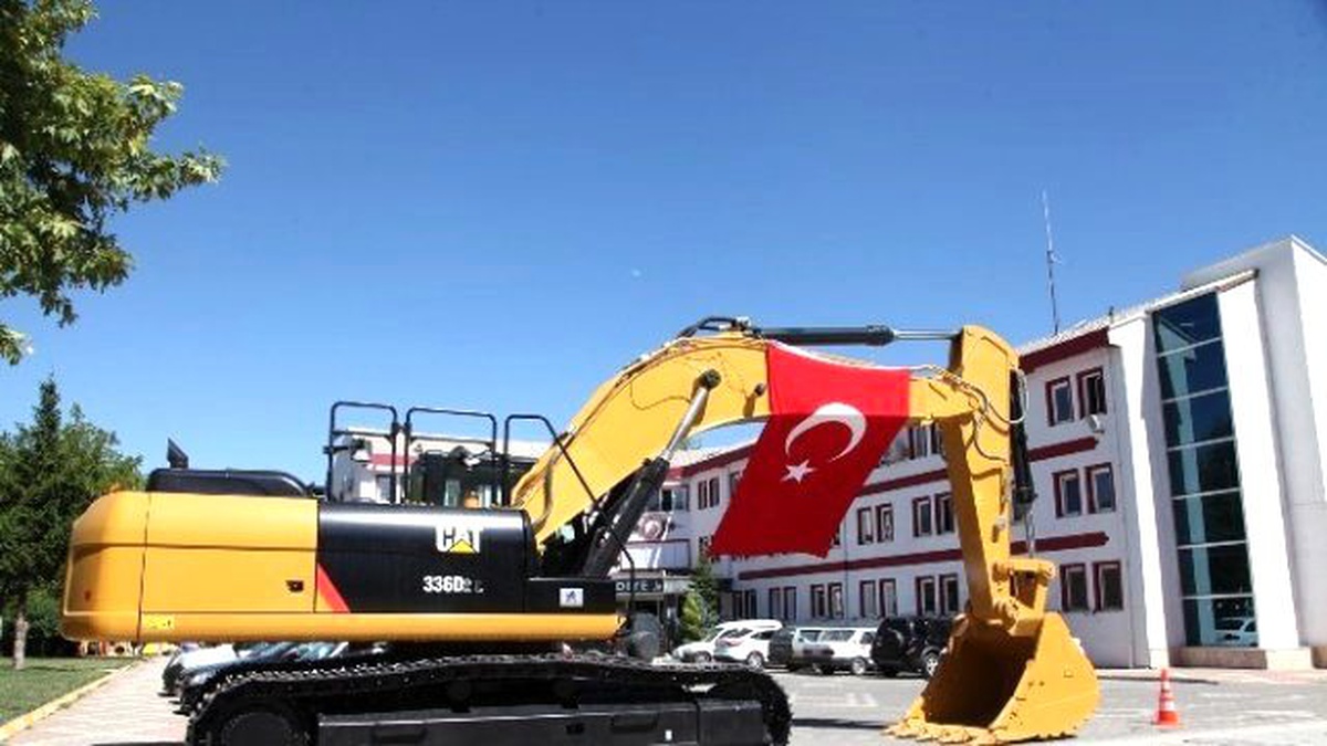 Seydişehir Belediyesi Makine Parkı\'nı Zenginleştiriyor