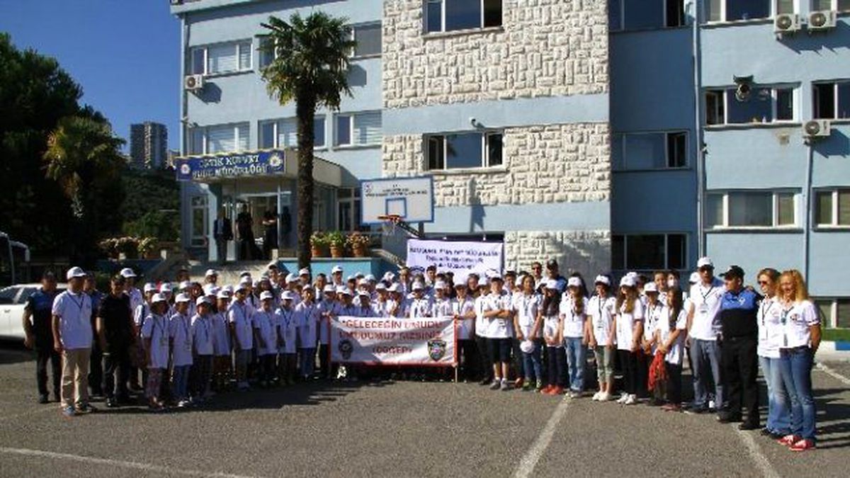 Tdp 80 Öğrenciyi Çanakkale\'ye Uğurladı