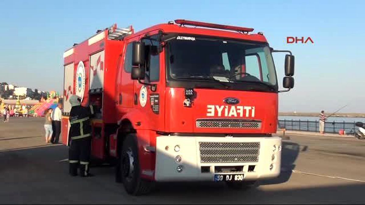 Tekirdağ Kendini Yakmak İstedi, Çakmak Elinden Düşünce Etkisiz Hale Getirildi