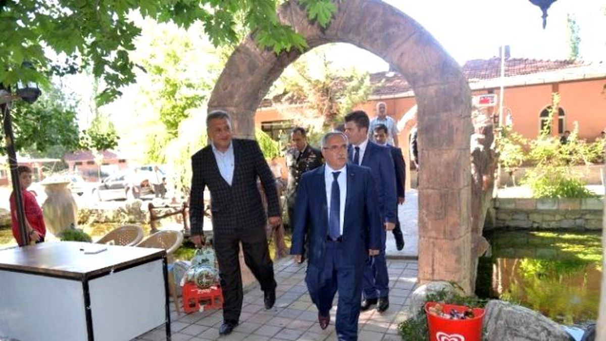 Vali Ahmet Hamdi Nayir: Yönetim Şeffaf Olmalı