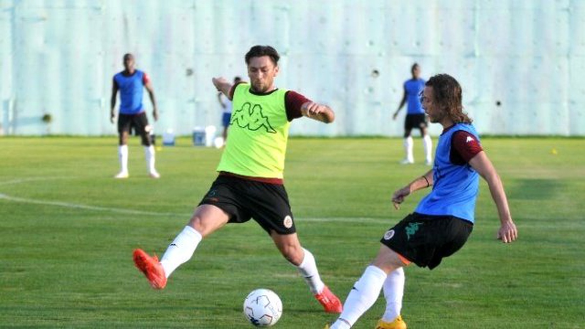 Alanyaspor\'da Hazırlıklar Sürüyor