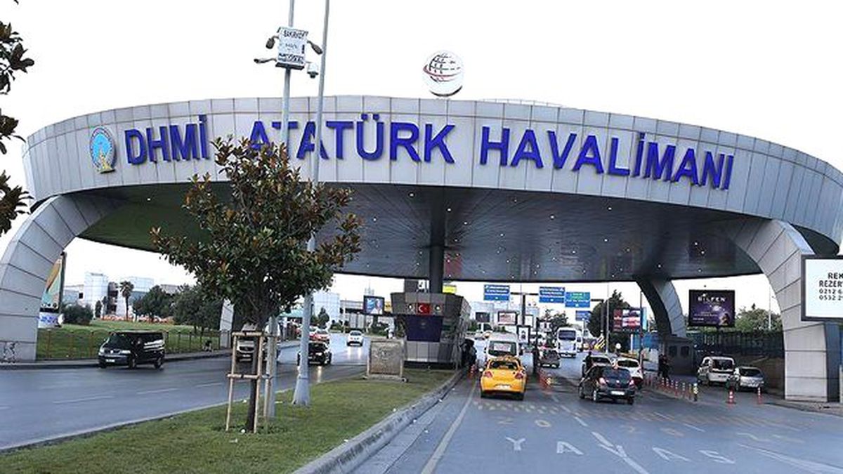 Atatürk Havalimanı'nda Yangın Paniği