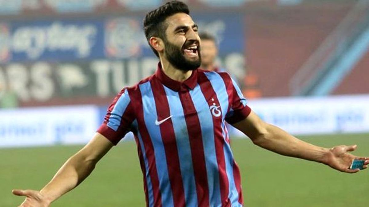Beşiktaş, Sosa'nın Yerine Trabzonspor'dan Mehmet Ekici'yi İstiyor