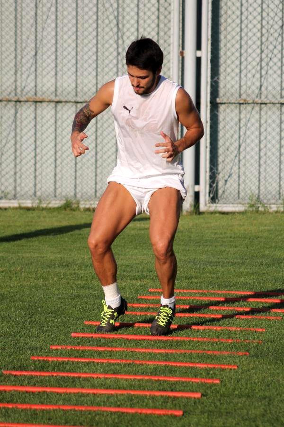 Bursaspor Önce Salonda, Sonra Sahada Terledi
