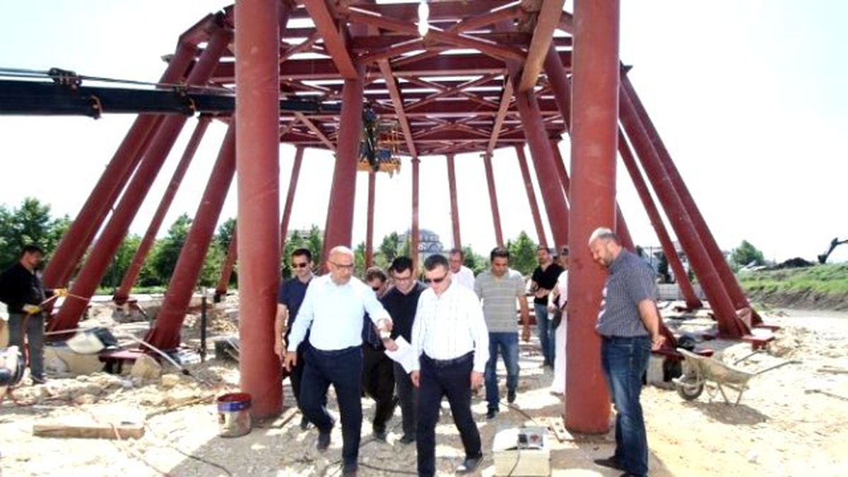Büyükşehir Genel Sekreteri Büyükakın, Başiskele Belediye Binasını İnceledi