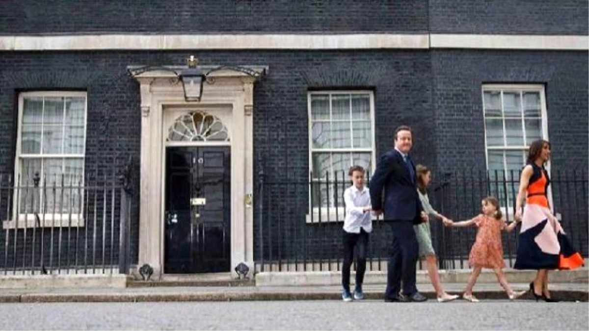 Cameron İstifasını Verdi, Yeni İngiltere Başbakanı May Görevde
