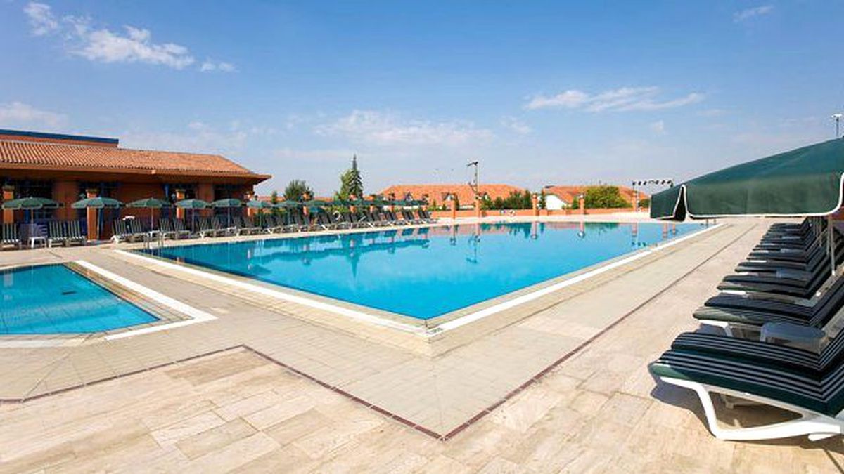 Didim\'e Tatile Gelen Ailenin 13 Yaşındaki Çocuğu Havuzda Ölü Bulundu