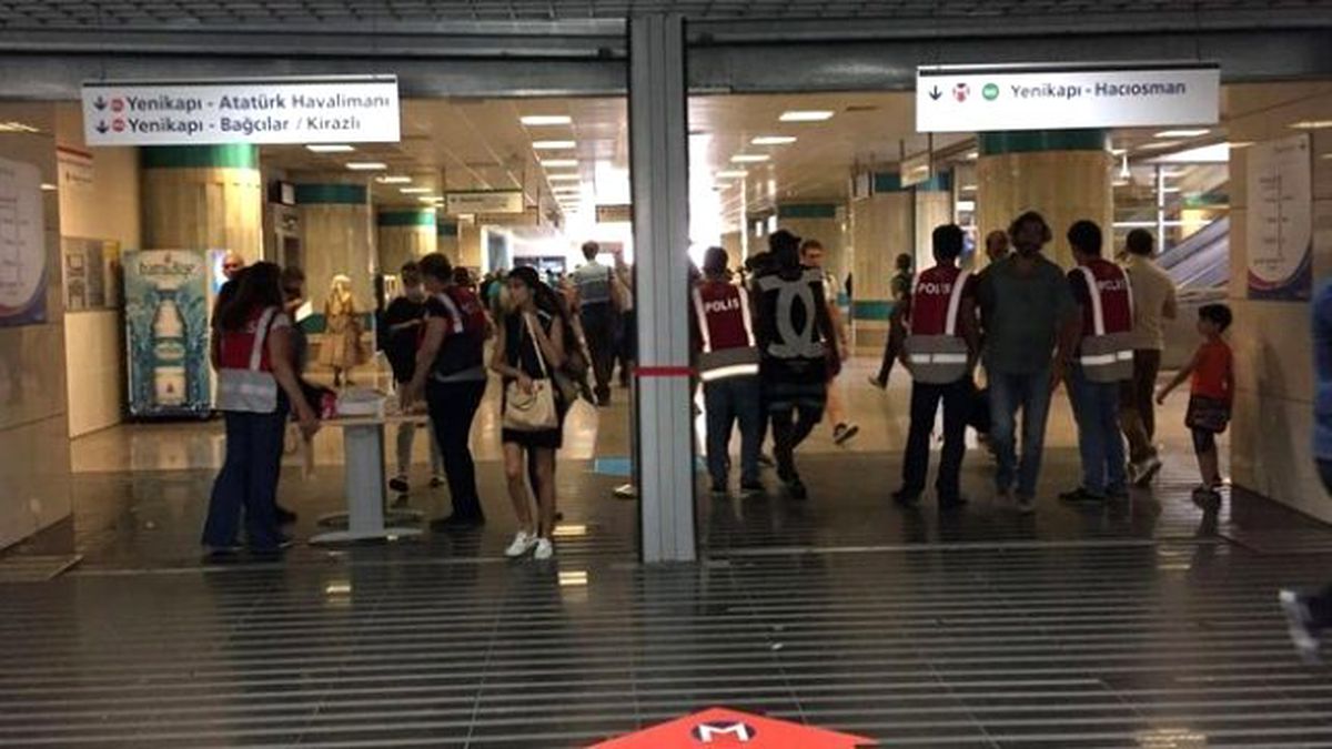 Fransa Konsolosluğu Kapattı, İstanbul Alarma Geçti! Herkes Aranıyor