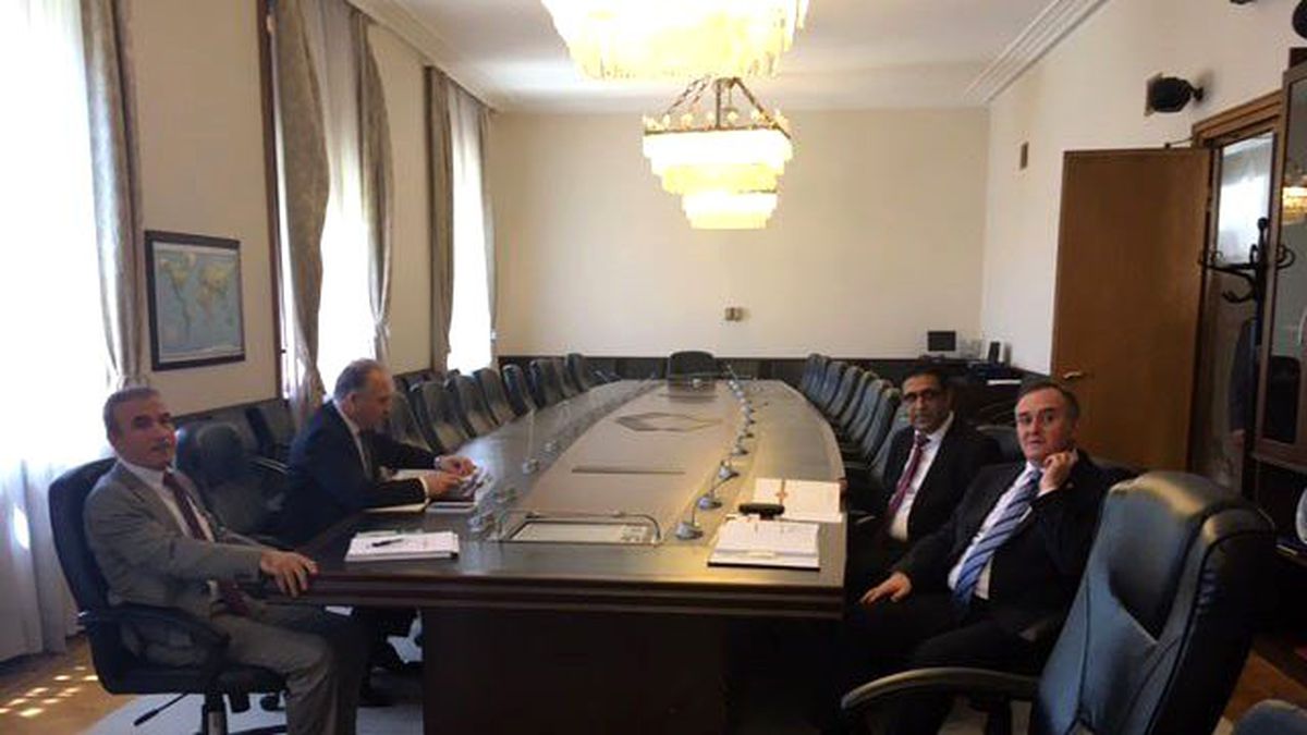 İç Tüzük\'ü Görüşmek Üzere Grup Başkanvekilleri Bir Araya Geldi