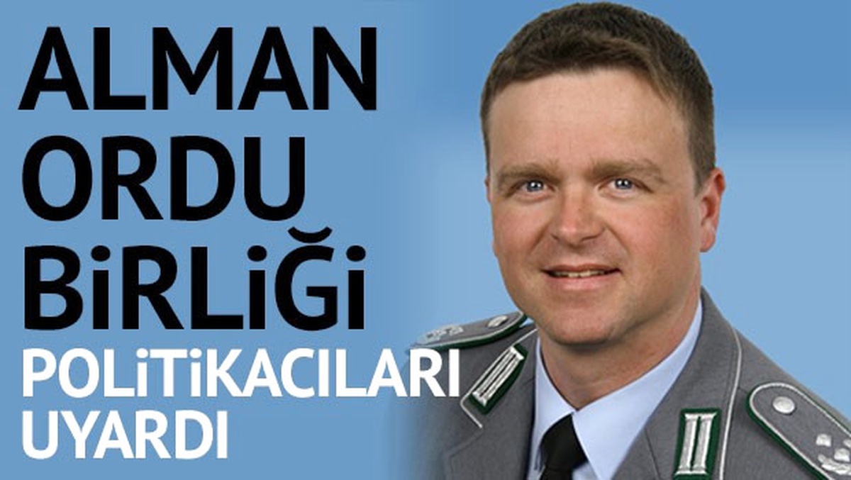 İncirlik\'i Ziyaret Doğal Ama Askerleri Çekmek Zarar Verir