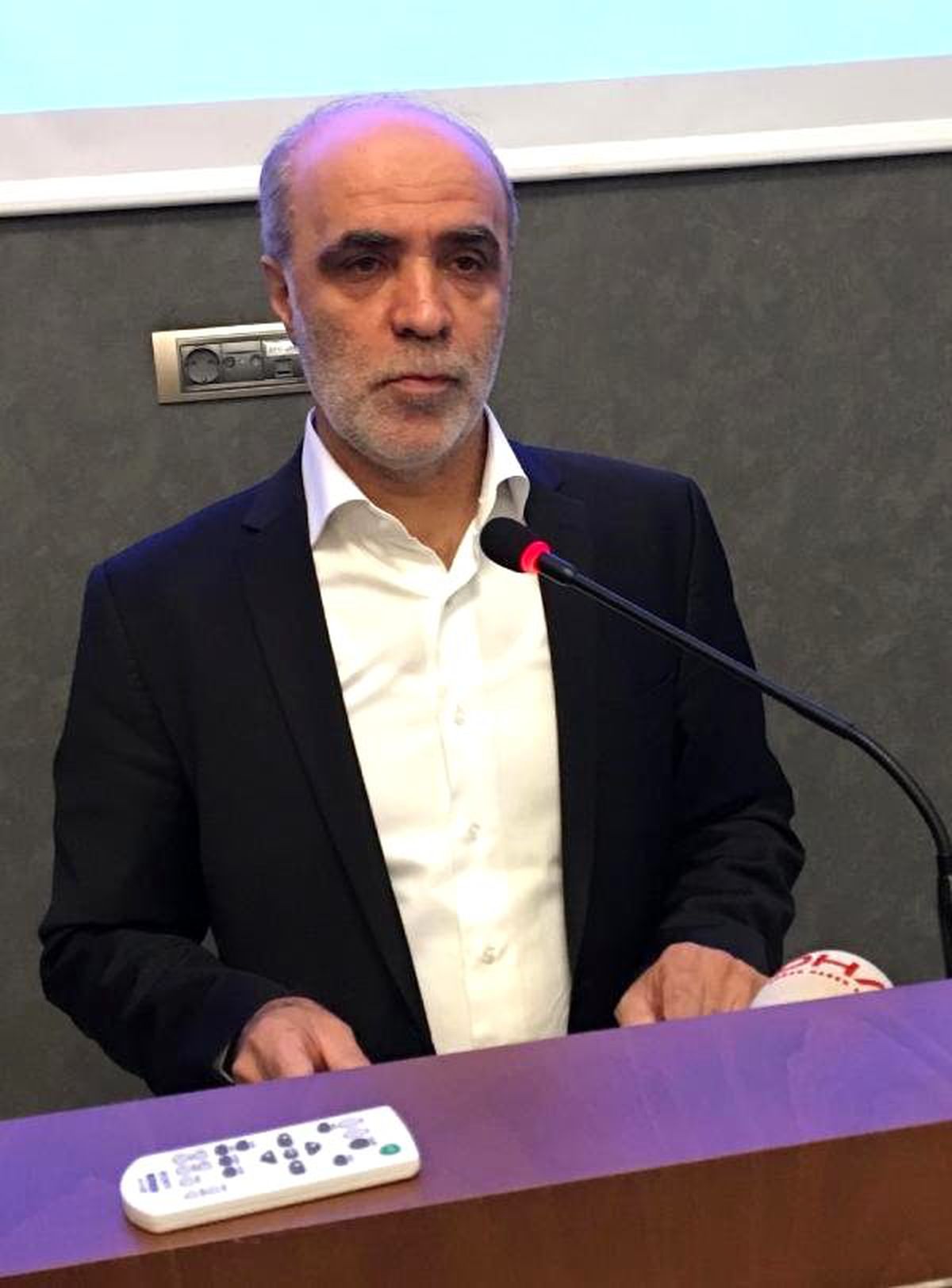 Kadro Bekleyen Taşeron İşçiler, İzmir\'de Toplandı