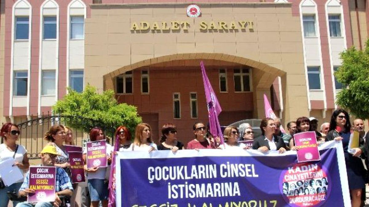 Öğretmenden 20 Çocuğa Cinsel İstismar Davası