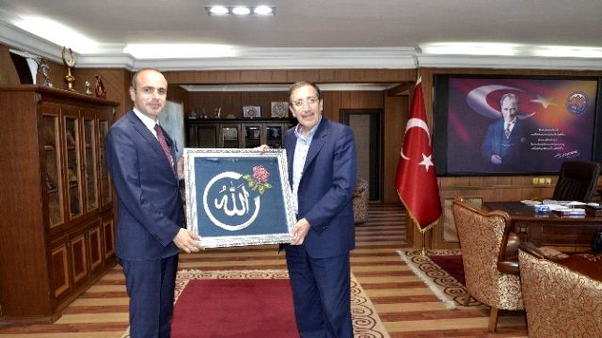 Özdemir, Başkan Bulutlar\'a Veda Etti