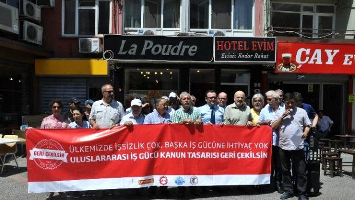 TMMOB Yasa Tasarısını Protestosu Etti