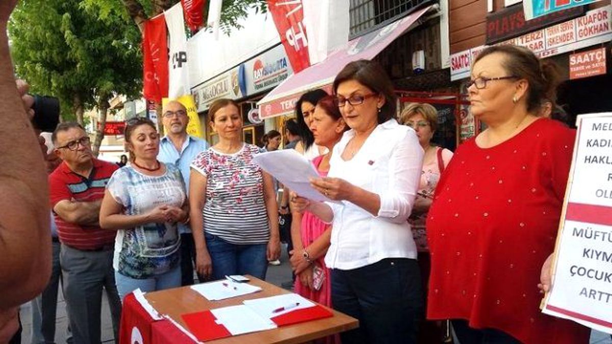 Uşak CHP\'den İmza Kampanyası