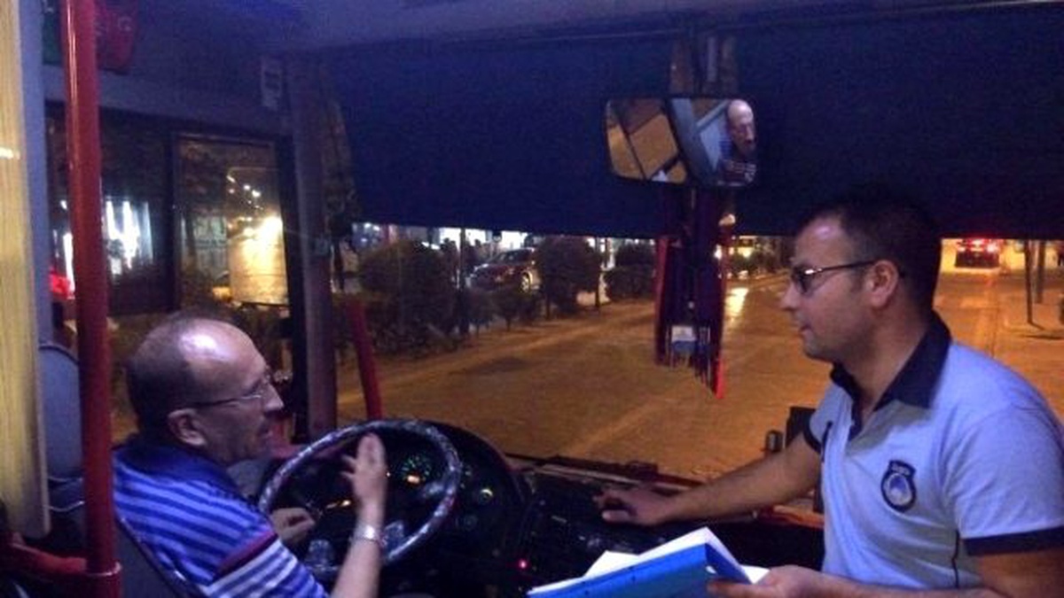 Uşak\'ta Yaşlılara Kötü Muamele Eden Otobüs Sürücülerine Ağır Cezalar Geliyor