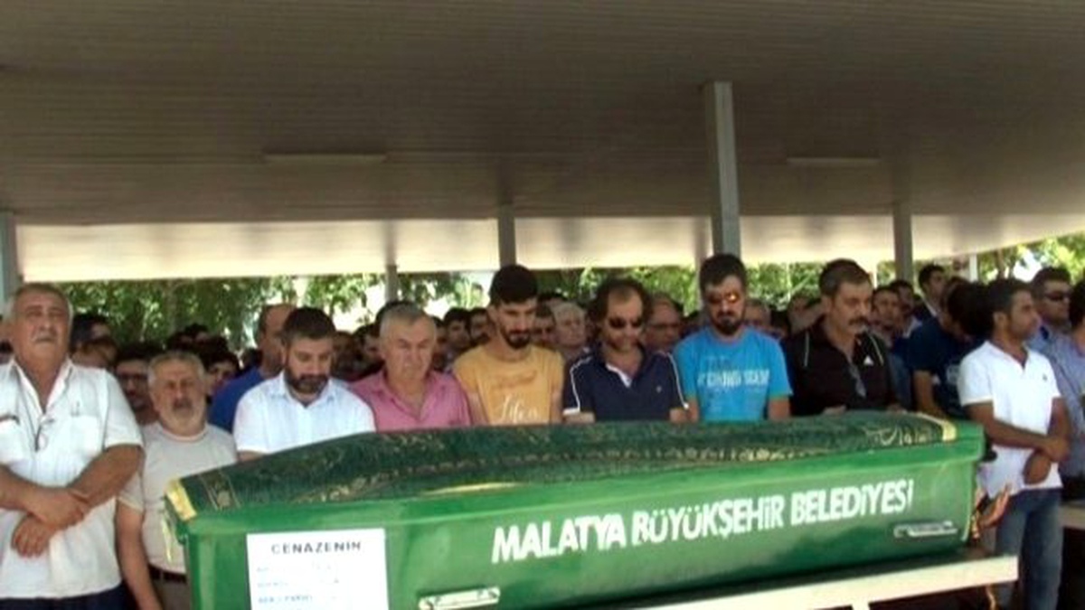 Yakup Fırat Gözyaşları Arasında Toprağa Verildi