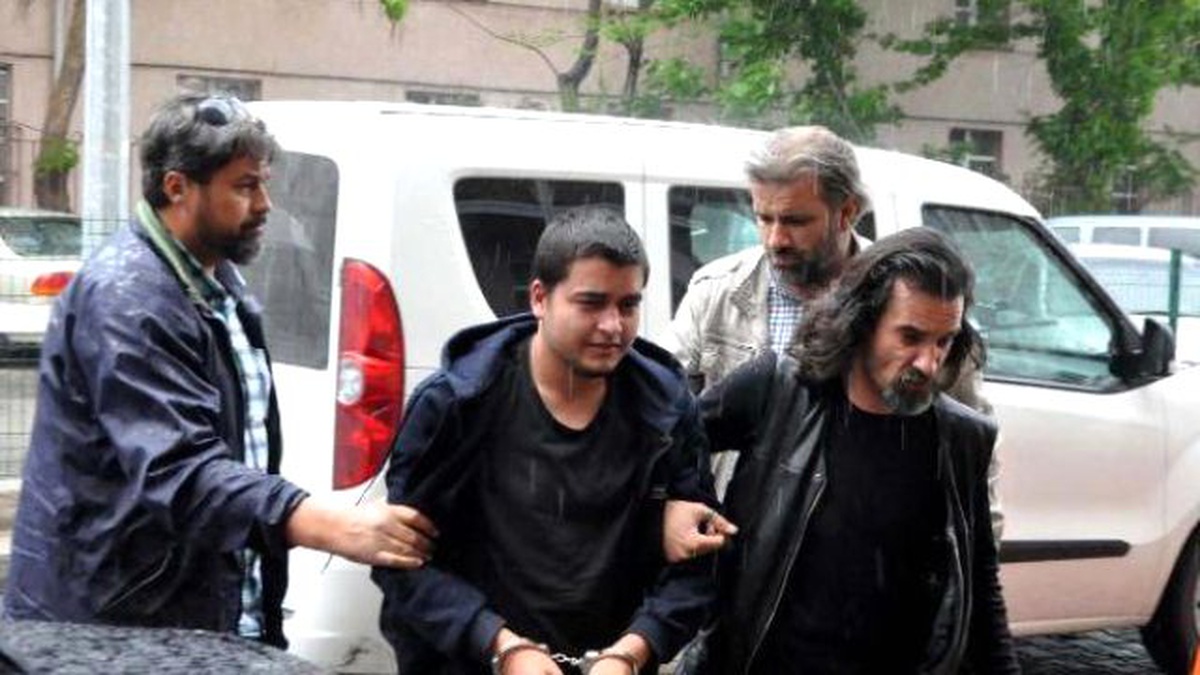 Yılın Doktorunu Bıçaklayan Sanık Hakim Karşısında