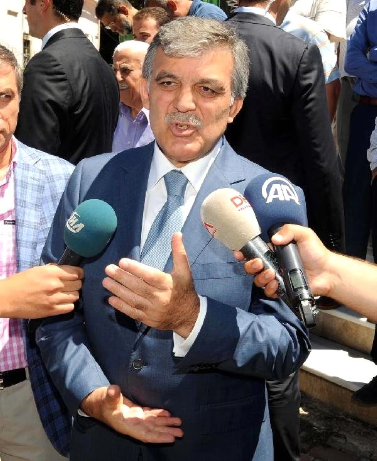 Abdullah Gül: Terör Saldırısını Şiddetle Lanetliyorum