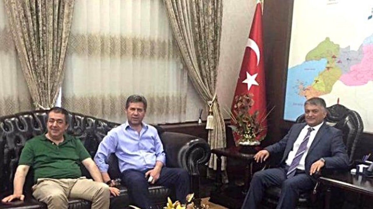 AK Parti Balıkesir Milletvekilleri Vali Yazıcı\'yı Ziyaret Etti
