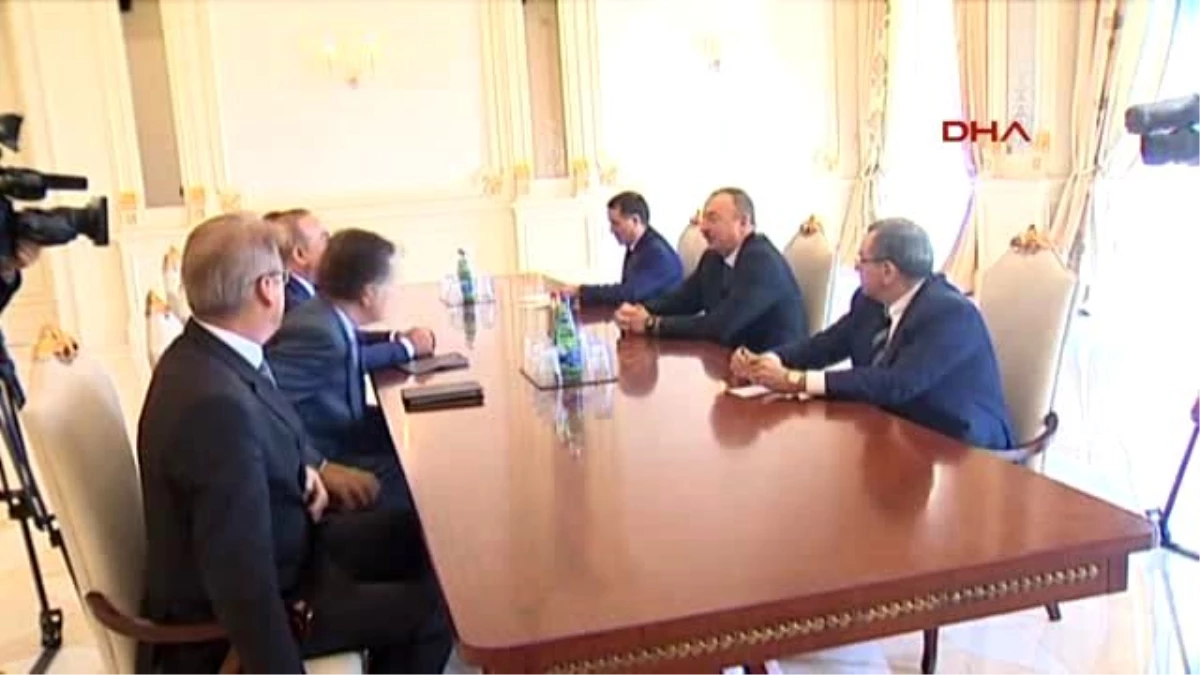 Azerbaycan Cumhurbaşkanı Aliyev, Çavuşoğlu?nu Kabul Etti